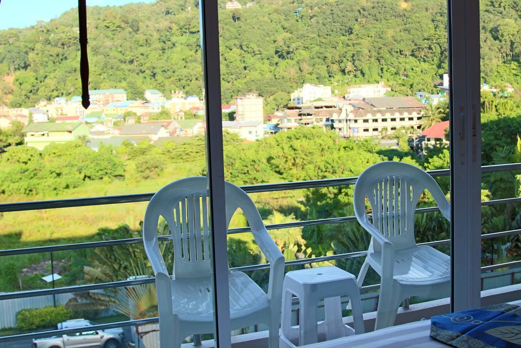 Good Nice Hotel Patong Екстер'єр фото